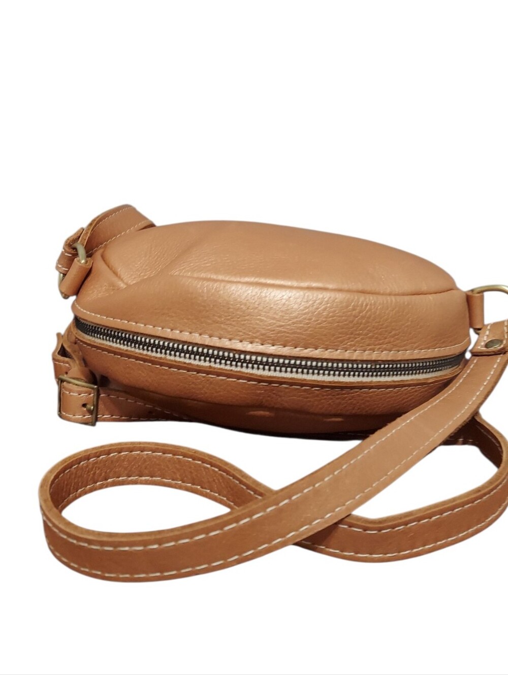 Portland Leather Hava Circle Bag Limited Edition Like New - Picture 5 of 12